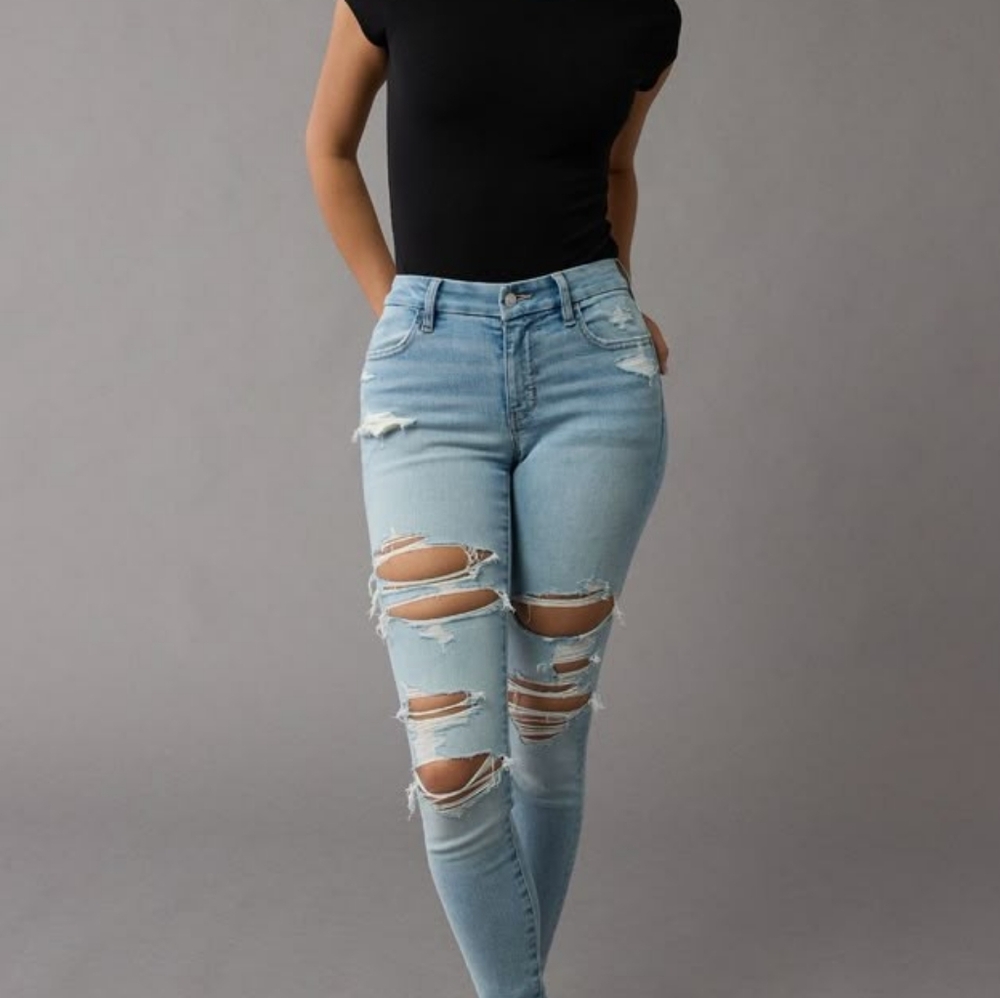 AEO -- hi-rise super stretch factory destroyed jeggings